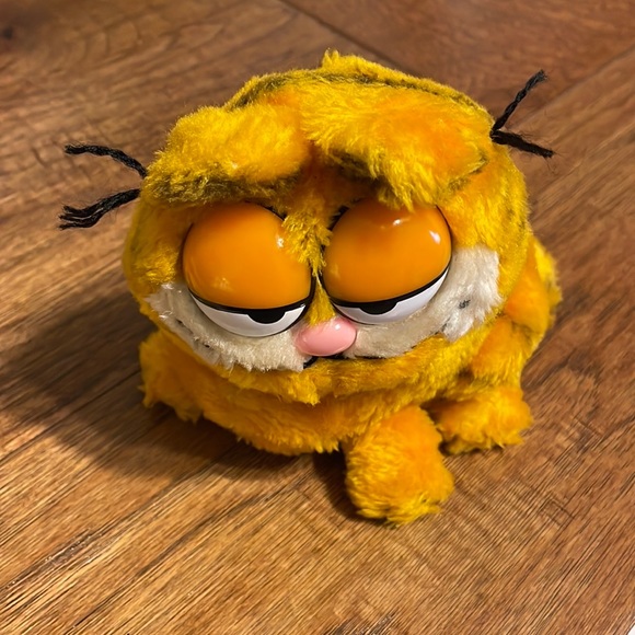 VTG 1981 Garfield Plush - Picture 2 of 15